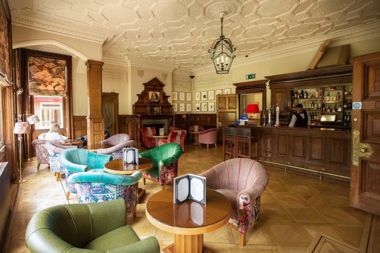 Готель Pendley Manor Трінґ Екстер'єр фото